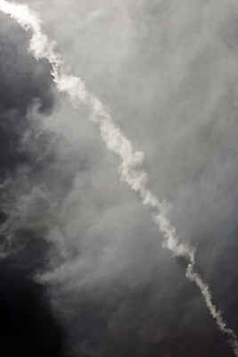 포토 JPG 해외이미지 구름 별 지구 선 여행 교통시설 모션 자연 하늘 날씨 미래 아이디어 풍경 사람없음 야외 파란색 빛 우주 검은색 고층빌딩 어둠 새벽 회색 달 시골 야간 신비 무서움 달빛 가득함 우주선 장면 공상 스카이라인 흐림 폭풍우 수평선 해외202004 해외포토 자연요소 감정 컬러 교통 컨셉 빌딩 비_날씨 자연재해 시설 생태계 파일형식 이미지허브