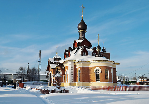 포토 JPG 해외이미지 전통 디자인 종교 문화 여행 십자가 겨울 오렌지 건축양식 날씨 벽돌 사람없음 건물 컬러풀 갈색 성당 교회 추위 수확 흰색 역사 황금 복고 러시아 신성 타운 수도원 종탑 러시아인 신앙심 해외202004 해외포토 서양인 건축물 계절 건축 유럽 컬러 농업 과일 종교건축 탑 도시 파일형식 이미지허브