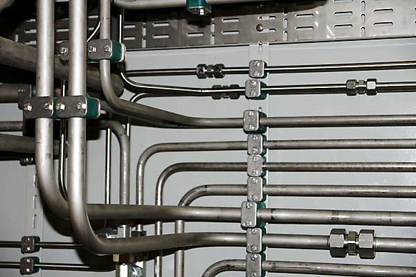 포토 JPG 해외이미지 산업 선 사람없음 힘 기계 실 호스 튜브 공학 압력 해외202004 해외포토 교육 파일형식 이미지허브