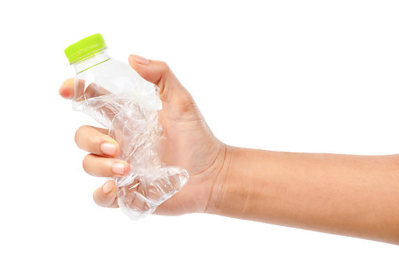 포토 JPG 해외이미지 손 클리핑패스 백그라운드 컨셉 손가락 사람없음 물 환경 재활용 흰색 잡기 환경오염 쓰레기 폐기물 일회용 플라스틱 한조각 낭비 고립 떠남 해외202004 해외포토 자연요소 1 컬러 모션 재질 신체부위 친환경 파일형식 이미지허브