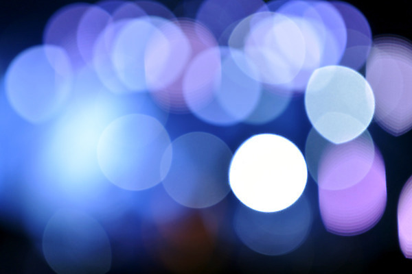 포토 JPG 해외이미지 선 백그라운드 패턴 전구 추상 휴가 전등 조명 사람없음 야외 파란색 빛 컬러풀 반사 파티 보라색 검은색 축제 어둠 소리 콘서트 무대 점 원형 야간 저녁 소프트포커스 보케 광 블러 스펙트럼 유흥 효과 해외202004 해외포토 자연요소 도형 컬러 무늬 촬영기법 이벤트 공연 파일형식 이미지허브