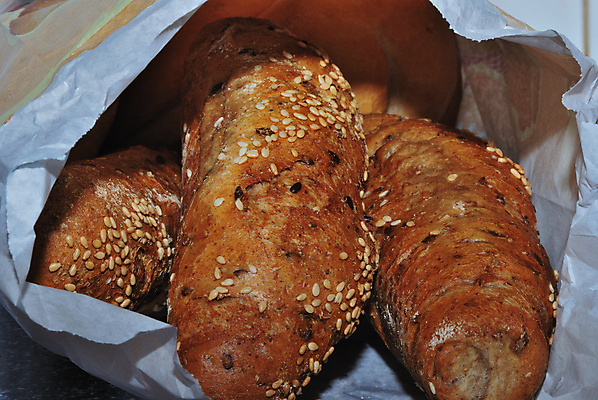 포토 JPG 해외이미지 음식 조각 농업 다이어트 재료 부분 자연 탁자 해바라기 샌드위치 건강 씨앗 사람없음 쇼핑 갈색 식사 저녁식사 어둠 빵집 껍질 흰색 신선 그룹 맛 아침식사 바게트 상품 낟알 시리얼 밀 굽기 먹기 상쾌 슬라이스 반죽 밀가루 흙더미 덩어리 내추럴 번 탄수화물 페스츄리 호밀 해외202004 해외포토 식물 꽃 감정 산업 빵 컬러 가구 컨셉 모션 곡류 상점 흙 가루 구이 생태계 파일형식 더미 이미지허브