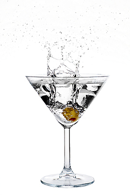 포토 JPG 해외이미지 한잔 사람없음 칵테일 올리브 액체표현 튀는물 스플래쉬 해외202004 해외포토 1 열매 주류 순간포착 액체 파일형식 이미지허브