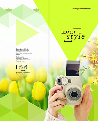 PSD 템플릿 편집 표지디자인 북디자인 손 출판디자인 표지 꽃 리플렛 2단접지 북커버 들기 팜플렛 신체부위 사진촬영 봄 튤립 개나리 폴라로이드 폴라로이드사진 이미지템플릿 식물 계절 모션 사람 카메라 촬영 파일형식