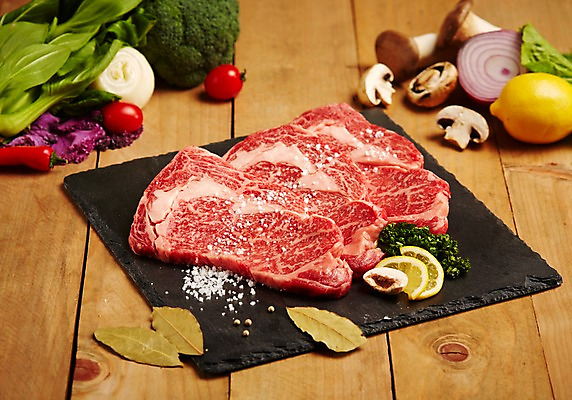 포토 JPG 스튜디오촬영 식재료 방울토마토 양파 실내 파슬리 생고기 육류 사람없음 목재 소고기 레몬 슬라이스 홍고추 청경채 소금 양송이 한우 돌판 등심 마블링 새송이버섯 월계수 국내포토 나무 토마토 채소 과일 재료 고추 내부 버섯 돌_바위 파일형식