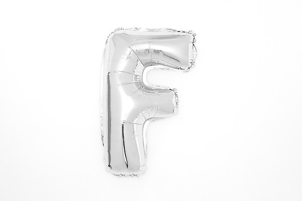 포토 JPG 스튜디오촬영 문자 알파벳 영어 기념일 대문자 누끼 이벤트 사람없음 파티 은색 파티용품 풍선 F 헬륨 국내포토 컬러 실내 원소 이벤트용품 파일형식