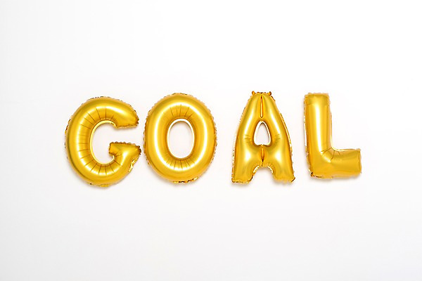 포토 JPG 스튜디오촬영 문자 알파벳 영어 기념일 백그라운드 응원 대문자 이벤트 사람없음 파티 금색 파티용품 풍선 골 헬륨 국내포토 컬러 실내 원소 이벤트용품 파일형식