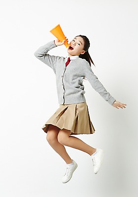 포토 JPG 스튜디오촬영 전신 여학생 여자 교복 운동화 중학생 청소년 실내 한명 들기 옆모습 점프 확성기 외침 한국인 흰배경 여중생 십대여자한명만 국내포토 1 학생 옷 뷰포인트 신발 모션 사람 동양인 내부 소리 흰색 여자한명만 십대여자만 파일형식 컬러 인종 여자만 십대만