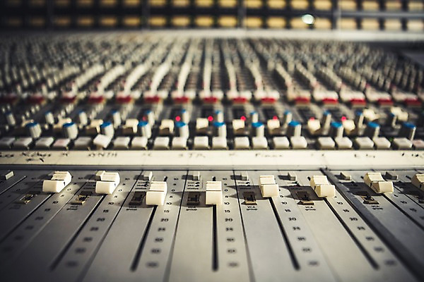 포토 JPG 음악 음향기기 사람없음 조절 조절기 사운드믹서 국내포토 문화예술 전자제품 기계 파일형식