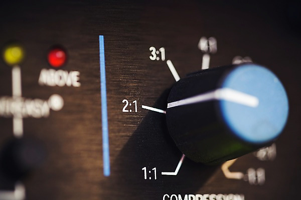 포토 JPG 음악 음향기기 사람없음 아웃포커스 조절 조절기 사운드믹서 국내포토 문화예술 촬영기법 전자제품 기계 파일형식