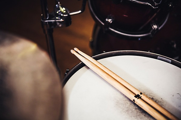 포토 JPG 음악 사람없음 북 드럼 드럼스틱 국내포토 문화예술 타악기 파일형식