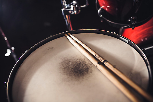 포토 JPG 음악 사람없음 북 드럼 드럼스틱 국내포토 문화예술 타악기 파일형식