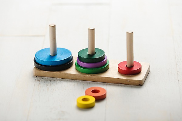 포토 JPG 스튜디오촬영 교육 사람없음 장난감 블록 오브젝트 교구 교육용품 유아교구 에듀 에듀케이션 완구용품 나무블록 교보재 하노이탑 국내포토 문구용품 실내 목재 유아교재 파일형식