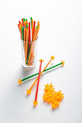 포토 JPG 스튜디오촬영 교육 잔 사람없음 컵 장난감 블록 막대기 오브젝트 교구 교육용품 유아교구 에듀 에듀케이션 완구용품 교보재 국내포토 식기 문구용품 실내 유아교재 파일형식