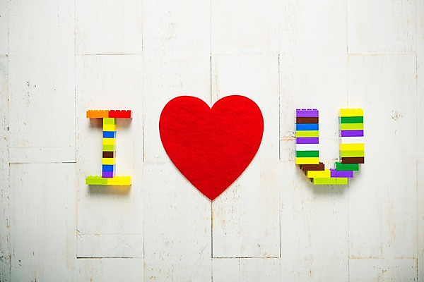 포토 JPG 스튜디오촬영 교육 사람없음 장난감 블록 하트 U 오브젝트 교구 교육용품 유아교구 I 에듀 에듀케이션 완구용품 교보재 국내포토 모양 알파벳 문구용품 실내 유아교재 파일형식