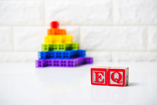 포토 JPG 스튜디오촬영 교육 사람없음 아웃포커스 장난감 블록 오브젝트 교구 교육용품 유아교구 EQ 에듀 에듀케이션 완구용품 나무블록 교보재 국내포토 문구용품 촬영기법 실내 목재 유아교재 파일형식