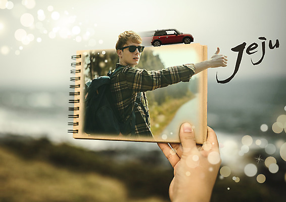 PSD 서양인 편집 편집이미지 손 남자 여행 배낭 자동차 한명 들기 상반신 20대 성인 취미 옆모습 선글라스 제주도 다이어리 최고 손하트 국내여행 이미지편집 외국인 1 안경 육상교통 뷰포인트 가방 모션 한국 사람 손짓 청년 신체부위 사무용품 파일형식