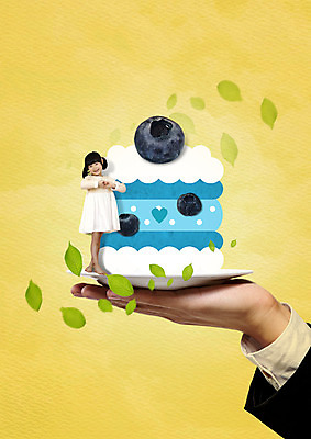 전신 PSD 편집 편집이미지 손 원피스 여자 음식 잎 양갈래머리 나뭇잎 디저트 한명 서기 들기 소녀 한국인 조각케이크 블루베리 손하트 이미지편집 식물 1 헤어스타일 옷 어린이 과일 모션 사람 동양인 손짓 신체부위 케이크 파일형식