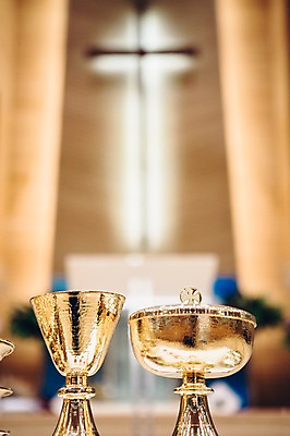 포토 JPG 기독교 종교 실내 사람없음 아웃포커스 교회 예배 성찬기 성찬식 국내포토 종교건축 촬영기법 내부 건물 파일형식