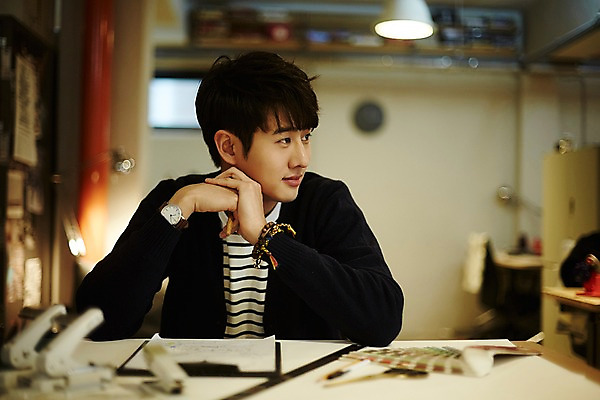 포토 JPG 응시 남자 실내 한명 들기 앉기 상반신 20대 청년 성인 앞모습 청춘 사무실 볼펜 턱괴기 한국인 업무 열정 손모으기 청년남자한명만 성인남자한명만 국내포토 1 시선 감정 뷰포인트 컨셉 비즈니스 모션 사람 동양인 손짓 내부 펜 작업 남자한명만 성인남자만 청년남자만 파일형식