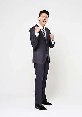 포토 JPG 스튜디오촬영 전신 남자 실내 한명 서기 정장 20대 성인 옆모습 파이팅 외침 주먹 한국인 비즈니스맨 흰배경 청년남자한명만 성인남자한명만 국내포토 1 옷 뷰포인트 백그라운드 비즈니스 모션 사람 동양인 청년 내부 소리 흰색 직장인 남자한명만 성인남자만 청년남자만 파일형식
