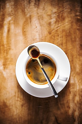 포토 JPG 커피 사람없음 하이앵글 커피잔 티스푼 아메리카노 국내포토 음료 뷰포인트 잔 숟가락 파일형식