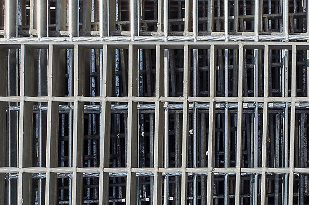 포토 JPG 백그라운드 사람없음 금속 격자 직사각형 하수구 국내포토 도형 시설물 무늬 재질 파일형식