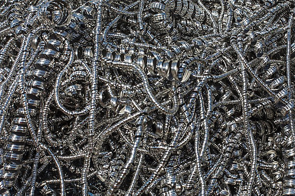 포토 JPG 백그라운드 사람없음 금속 찌꺼기 파편 말린_둥글게 국내포토 컨셉 재질 쓰레기 파일형식