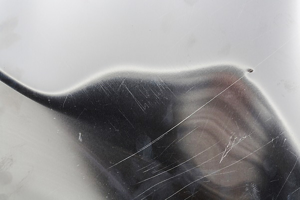 포토 JPG 백그라운드 사람없음 금속 검은색 은색 스크래치 찌그러짐 국내포토 컬러 컨셉 재질 파일형식