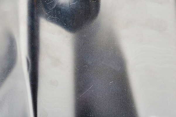 포토 JPG 백그라운드 사람없음 금속 검은색 은색 스크래치 찌그러짐 국내포토 컬러 컨셉 재질 파일형식