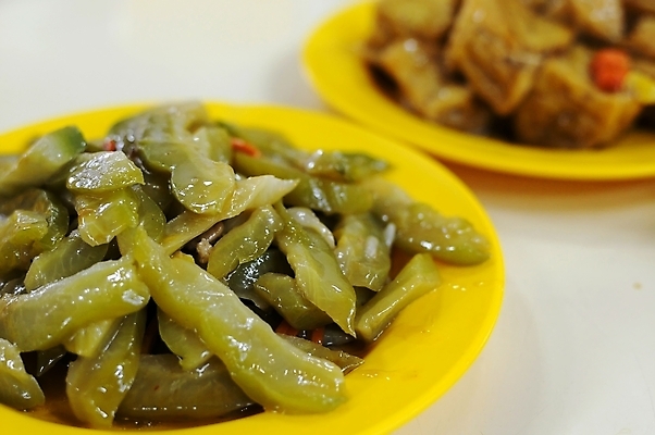 포토 JPG 해외이미지 라이프스타일 접시 음식 다이어트 채소 밥 건강 요리 동양인 사람없음 초록색 노란색 식당 식사 저녁식사 중국 심플 지역 박 점심식사 고립 채식주의자 스타일 해외202004 해외포토 식기 아시아 컬러 인종 생활 상점 채식 파일형식 이미지허브