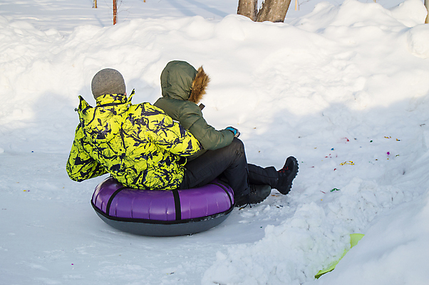 포토 JPG 해외이미지 계절 공원 남자 행복 어린이 스포츠 2 겨울 자연 모바일 휴가 스키 산 사람 소년 사람없음 야외 맑음 얼음 기쁨 하이킹 추위 스케이팅 흰색 아기 미끄러짐 승차 작음 속도 서리 썰매 북쪽 썰매타기 해외202004 해외포토 자연요소 공공시설 감정 컬러 모션 레저 날씨 겨울스포츠 전통놀이 크기 방향 생태계 파일형식 이미지허브