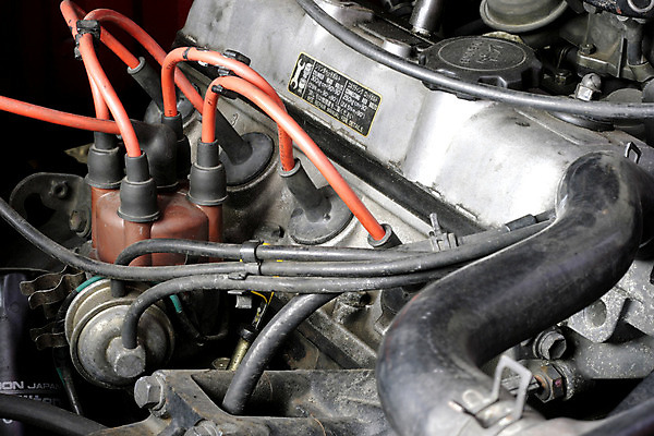 포토 JPG 해외이미지 자동차 관리 사람없음 수리 속도 호스 주사약 엔진 정비공 감싸기 조율 힘찬 해외202004 해외포토 육상교통 컨셉 모션 약 기술자 파일형식 이미지허브