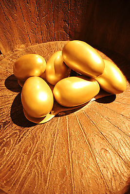 포토 JPG 해외이미지 모델 사람없음 목재 노란색 황금 거짓 옛날 인공 현실 해외202004 해외포토 나무 컬러 재료 파일형식 이미지허브