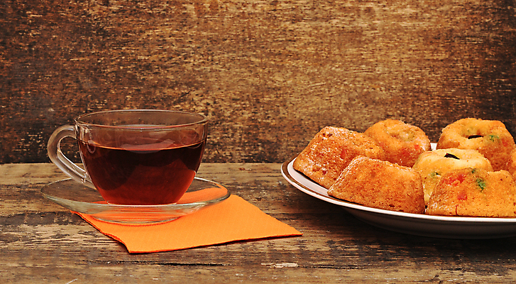 포토 JPG 해외이미지 전통 식기 접시 영어 음료 오렌지 아침 디저트 영국 사람없음 컵 파티 케이크 수확 흰색 차 달콤 아침식사 컵케이크 굽기 먹기 머핀 페스츄리 해외202004 해외포토 주간 문자 유럽 음식 빵 컬러 농업 과일 모션 이벤트 식사 맛 구이 파일형식 이미지허브