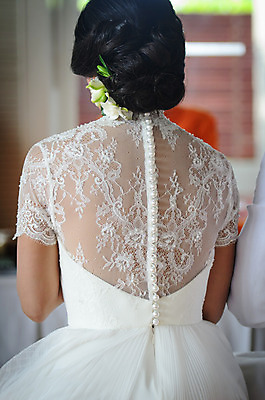 포토 JPG 해외이미지 헤어스타일 손 드레스 여자 꽃 리본 줄기 꽃다발 결혼 추상 국화 사랑 사람 이벤트 성인 사람없음 초록색 장미 파티 흰색 축하 난초 우아함 다발 배열 활 싱글 질감 약혼 해외202004 해외포토 식물 옷 감정 컬러 컨셉 무늬 신체부위 약속 파일형식 이미지허브