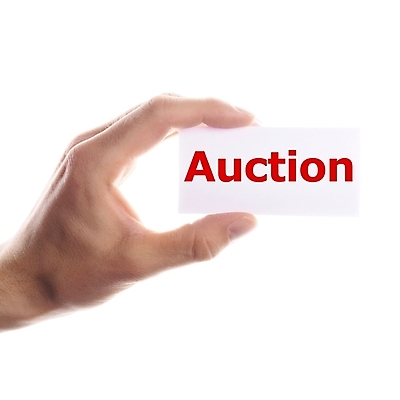 포토 JPG 해외이미지 손 종이 백그라운드 컨셉 사람없음 쇼핑 판매 세일 거래 흰색 잡기 시장 구매 사인 소매 온라인 경매 고립 매각 해외202004 해외포토 컬러 모션 신체부위 경제 파일형식 이미지허브