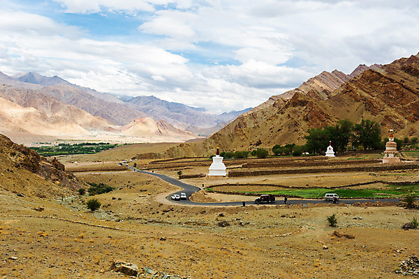포토 JPG 해외이미지 아시아 여행 자연 하늘 산 풍경 사람없음 관광지 내추럴 해외202004 해외포토 나라 생태계 파일형식 이미지허브