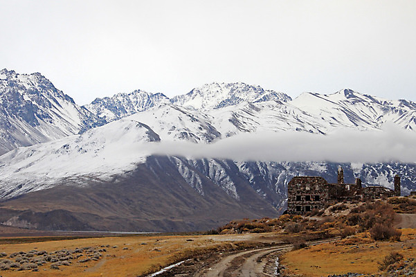 포토 JPG 해외이미지 건축양식 자연 하늘 호텔 주택 풍경 사람없음 건물 빛 평화 미국 덮개 뜨거움 버리기 전쟁 육군 멀리 아르헨티나 숨김 지질학 콘크리트 해외202004 해외포토 건축물 교육 건축 컨셉 북아메리카 모션 숙소 군대 뚜껑 남아메리카 생태계 파일형식 이미지허브