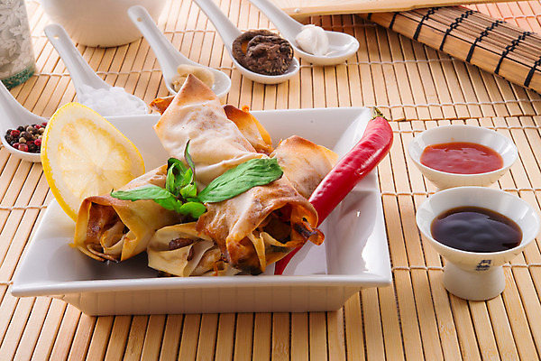 포토 JPG 해외이미지 전통 접시 아시아 종이 음식 백그라운드 다이어트 채소 태국 밥 새우 건강 돼지고기 요리 동양인 사람없음 식당 계란 식사 저녁식사 중국 봄 샐러드 튀김 흰색 신선 혼합 굽기 먹기 허브 해산물 베트남 롤 동쪽 점심식사 폭식 뷔페 채식주의자 해외202004 해외포토 식물 식기 계절 나라 컬러 모션 육류 갑각류 인종 상점 알 동남아시아 구이 방향 채식 파일형식 이미지허브