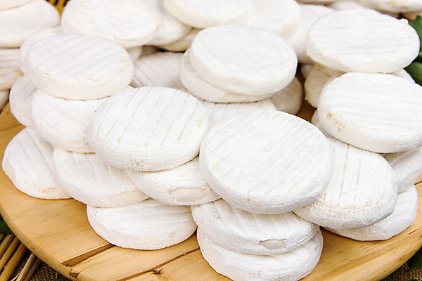 포토 JPG 해외이미지 전통 음식 백그라운드 치즈 요리 사람없음 목재 식사 저녁식사 이탈리아 흰색 신선 맛 상품 해외202004 해외포토 나무 유럽 컬러 컨셉 재료 유제품 파일형식 이미지허브