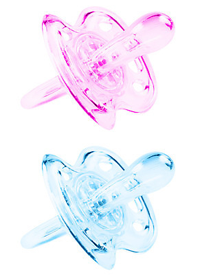 포토 JPG 해외이미지 어린이 분홍색 사람없음 파란색 아기 플라스틱 노리개젖꼭지 싱글 고무 고립 실리콘 해외202004 해외포토 컬러 재질 사람 아기용품 파일형식 이미지허브