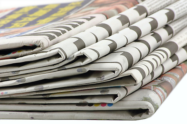 포토 JPG 해외이미지 종이 비즈니스 이야기 사람없음 금융 단어 독서 정보 사회 기자 신문 뉴스 닫기 잡지 인쇄 편지 읽기 보고서 문제 타입 대본 접기 해외202004 해외포토 직업 문자 모션 간행물 경제 공동체 파일형식 이미지허브