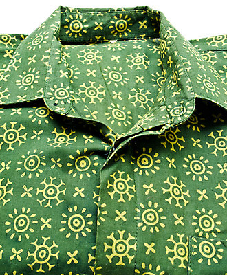 포토 JPG 해외이미지 디자인 아시아 선 백그라운드 셔츠 패턴 벽지 추상 미술 동양인 사람없음 장식 빛 컬러풀 소용돌이 흰색 직물 면 점 묘사 질감 심플 인도네시아 해외202004 해외포토 나라 컬러 상의 무늬 문화예술 인종 회오리 파일형식 이미지허브