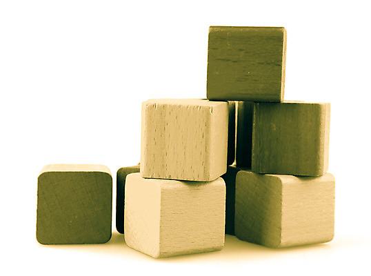 포토 JPG 해외이미지 모양 디자인 교육 어린이 백그라운드 컨셉 건축양식 놀이 벽돌 주택 아이디어 창조 사람없음 건물 목재 빨간색 세로 초록색 파란색 컬러풀 장난감 쌓기 탑 블록 유치원 기쁨 게임 흰색 아기 놀이터 큐브 오브젝트 정사각형 레고 개발 고립 해외202004 해외포토 도형 나무 건축물 건축 감정 컬러 재료 모션 사람 파일형식 이미지허브