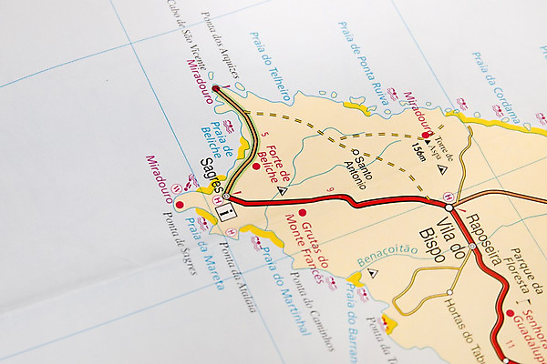 포토 JPG 해외이미지 유럽 종이 도로 여행 백그라운드 컨셉 지도 휴가 사람없음 도시 고속도로 닫기 공항 지중해 포르투갈 묘사 지형 지역 해외202004 해외포토 나라 길 바다 교통시설 모션 파일형식 이미지허브