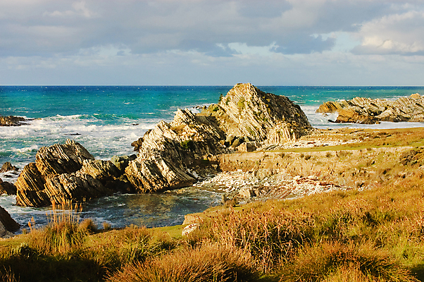 포토 JPG 해외이미지 구름 바다 자연 풍경 사람없음 물 파란색 갈색 바위 시간 묘사 부식 뉴질랜드 각도 층 지질학 해외202004 해외포토 자연요소 교육 컬러 돌_바위 오세아니아 생태계 파일형식 이미지허브