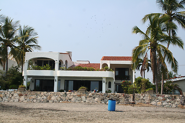 포토 JPG 해외이미지 창문 교실 유리 성공 멕시코 주택 손바닥 풍경 사람없음 금융 재산 맨션 지역 이웃 독립 전용 진짜 플로리다 해외202004 해외포토 손 교육 컨셉 북아메리카 학교 재질 건물 경제 미국 파일형식 이미지허브