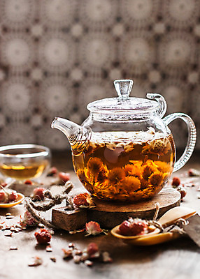 포토 JPG 해외이미지 식물 라이프스타일 꽃잎 꽃 음료 음식 꽃무늬 자연 유리 탁자 아침 건강 사람없음 목재 컵 초록색 약 정원 숟가락 벚꽃 신선 사발 맛 클로버 허브 오브젝트 유기농 아로마 향 해외202004 해외포토 주간 나무 식기 웰빙 컬러 가구 컨셉 무늬 재료 의학 재질 수저 생활 사기그릇 생태계 파일형식 이미지허브