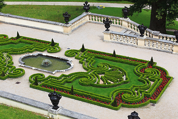 포토 JPG 해외이미지 공원 유럽 건축양식 독일 사람없음 건물 관광지 햇빛 바이에른 해외202004 해외포토 건축물 공공시설 건축 나라 여행 태양 파일형식 이미지허브
